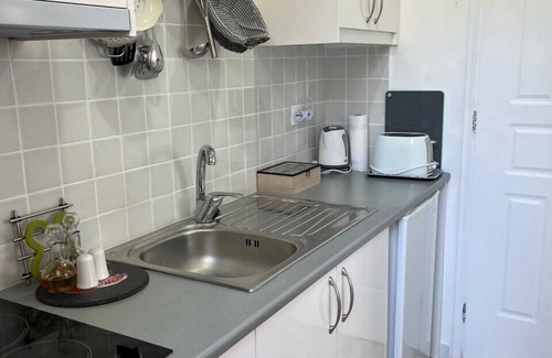 Frourion Apartment | DELIGHTFUL BOUTIQUE STUDIOS with 5 star reviews - PERFECT LOCATION to unwind.!
