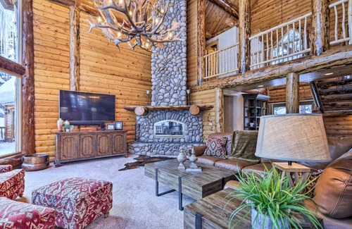 Duck Creek Village House | Delightful Cabin Vacation Rental with Fire Pit!