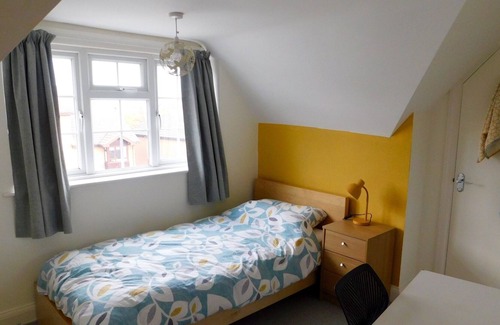 Guildford House | Delightful home from home. Warm and welcoming.