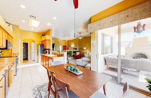 Dove Mountain House | Delightful home with backyard oasis - private pool with spa, cozy patio