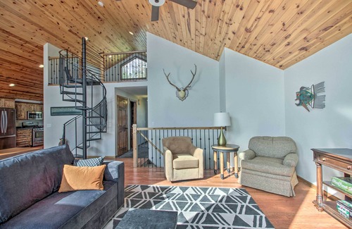 Isle Cabin | Delightful Isle Retreat w/Boat Dock & Slip!