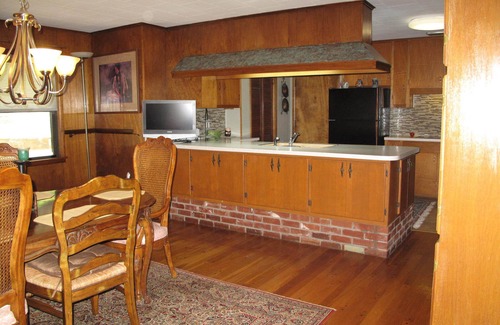 Cookson House | Delightful Lake Tenkiller Vacation Home