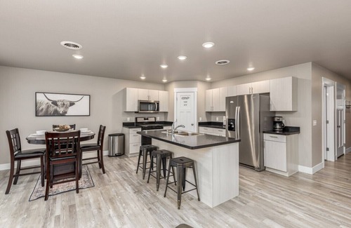 North Park House | Delightful, new townhome downtown