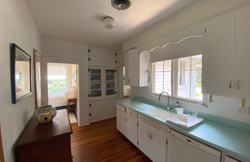 Downtown Boca Grande Historic District Cottage | Delightful 'Old Florida' Island cottage in Boca Grande with separate guest house