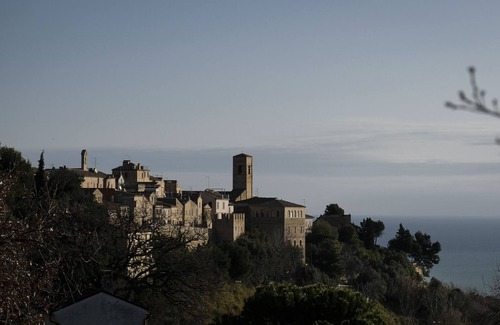 Torre di Palme Apartment | delightful renovated apartment in the center of Torre di Palme