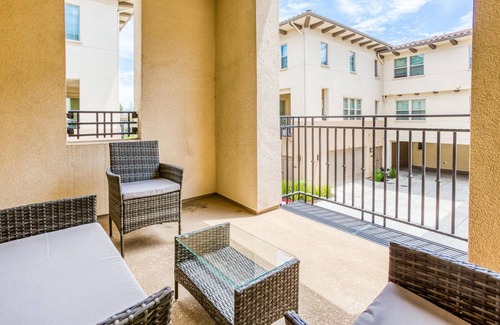 North San Jose House | Delightful San Jose 3BR w/Garage & A/C, nr Park & Lake, by Blueground