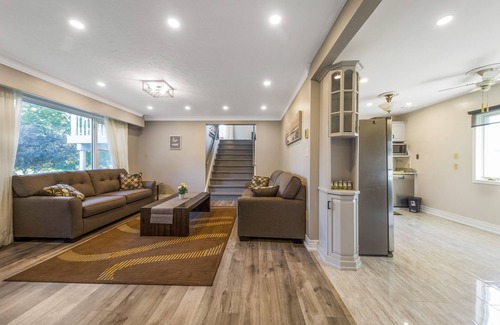 Clarington Other | Delightful Vacation Farm House- Cottage Style!