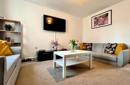 Greenwich House | Delightfully decorated cosy two bedroom family home Great transport links to central London