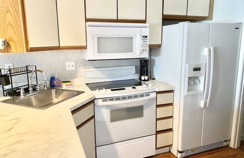 Lake Delton Condo | Dells Lake Lookout At Lighthouse Cove Condominiums