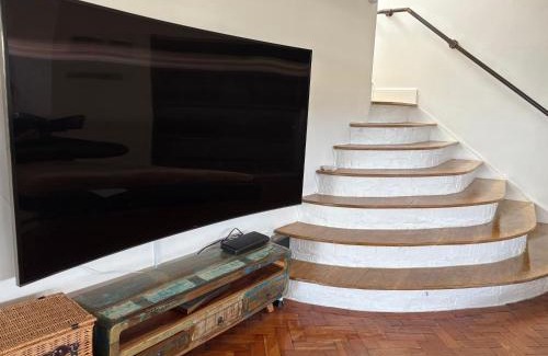Torquay City Centre House | Delmonte Lodge