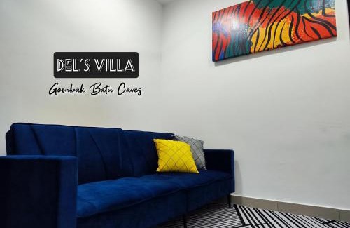 Batu Caves Villa | Dels Villa with private pool near UIA Batu Caves Gombak