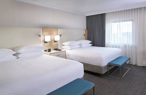 Farmington Hills Hotel | Delta Hotels by Marriott Detroit Novi