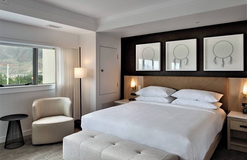 City Centre Hotel | Delta Hotels by Marriott Kamloops