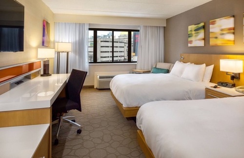 Utica Hotel | Delta Hotels by Marriott Utica