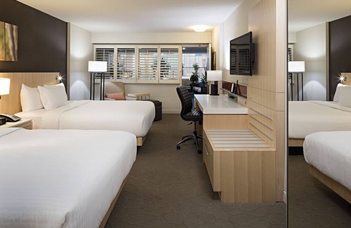 Downtown Winnipeg Hotel | Delta Hotels by Marriott Winnipeg