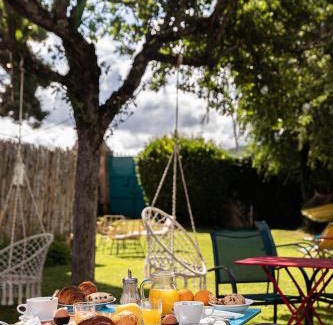 Brives-Charensac Hotel | Deltour Hotel Le Puy En Velay