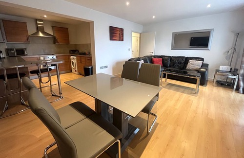 Wakefield Apartment | Delux 2 Bed Apartment near Wakefield City Centre