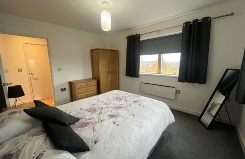 Wakefield Apartment | Delux 2 Bed Apartment near Wakefield City Centre