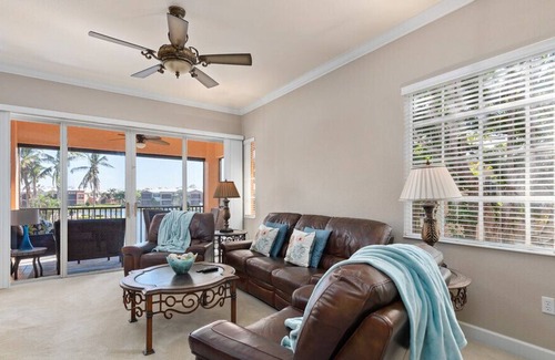 Estero Condo | Deluxe 2 Bdrm/2 bath condo in a gated community in Estero, FL. Close by to RSW