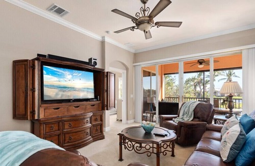 Estero Condo | Deluxe 2 Bdrm/2 bath condo in a gated community in Estero, FL. Close by to RSW