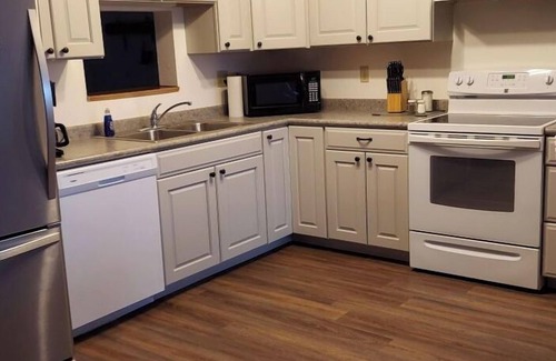 Devils Lake Condo | Deluxe 3 Bedroom Condo, 2 Full Bathrooms Top Floor