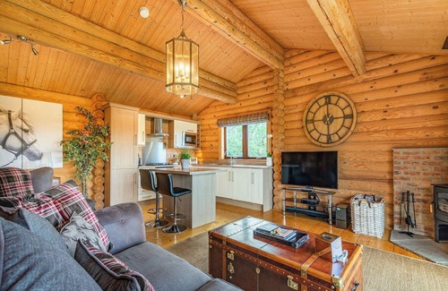 Constable Burton Ski Chalet | Deluxe and spacious lodge perfect for a romantic retreat.