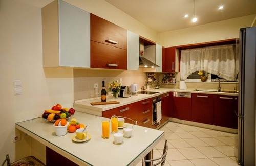 Alikanas Apartment | Deluxe Apartment in Zakynthos