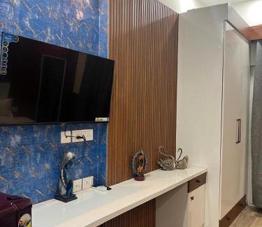Greater Noida Apartment | Deluxe apartment -paramount