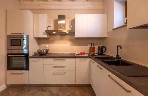 Dicomano Apartment | Deluxe Apartment- Villa 1