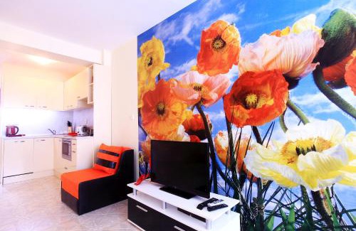 Balchik Apartment | Deluxe Art Maisonettes in Panoramic Roof Complex