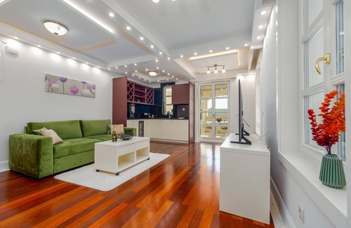 Novalja Apartment | Deluxe Château Dabo Suite 3 with pool