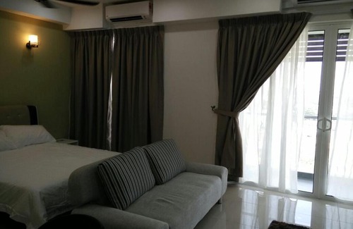 Kampung Telaga Nibong Apartment | DELUXE HOMESTAY @ D PERDANA