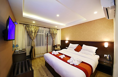 Thamel Hotel | Deluxe Hotel with Garden, 2 minutes to the LOD disco