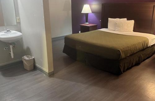 Bossier City Hotel | Deluxe inn
