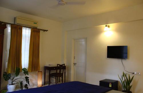 Gandhinagar House | Deluxe Suite in Champa Villa