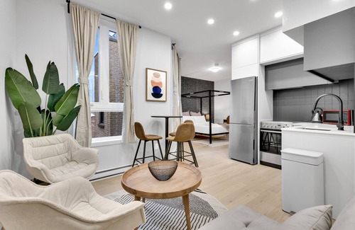 Southwest Apartment | Deluxe Suites Downtown Montreal