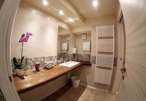 Varallo Hotel | Delzanno
