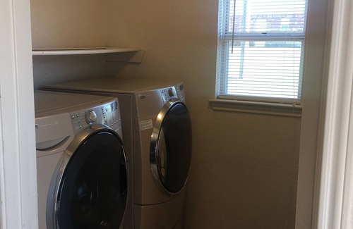 Killeen Apartment | DENIS TEMPORARY HOUSING 3 BEDROOMS APT- D