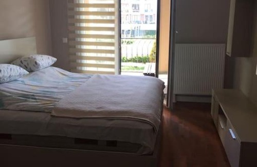Pendik District Apartment | Deniz Manzaralı, Lüx Site İçinde