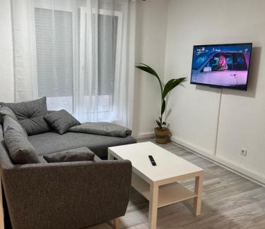 Mengshausen Apartment | Deniz’s Serviced Apartment.