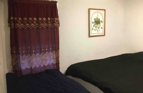 Mobile House | Denton Park Comfortable House near Sam's Club