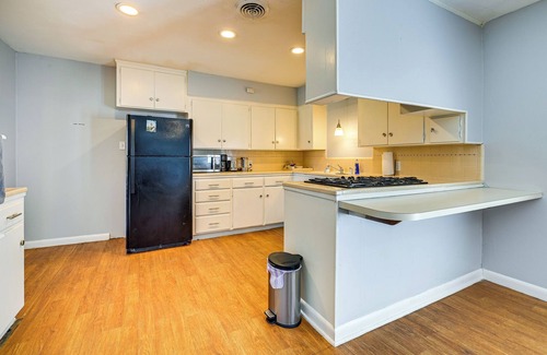 Denton House | Denton Vacation Rental Near UNT & Downtown!