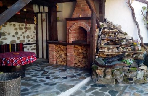 Dobrinishte House | Deny Holiday home
