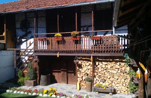 Dobrinishte House | Deny Holiday home
