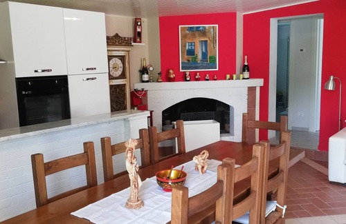 Marina di Massa Apartment | Dependance Marina di Massa near the sea with Wi-Fi