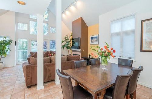 Telluride House | Depot Ave - 445