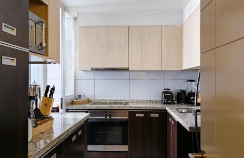 Apoquindo Apartment | Depto Premium a pasos del Parque Arauco con aire acondicionado