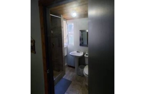 Laguna Park Apartment | Derekville #10 - Private Unit - Gated Pool
