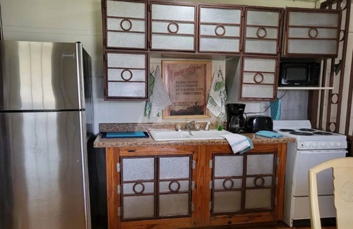 Laguna Park Apartment | Derekville #8 - Private Unit - Gated Pool