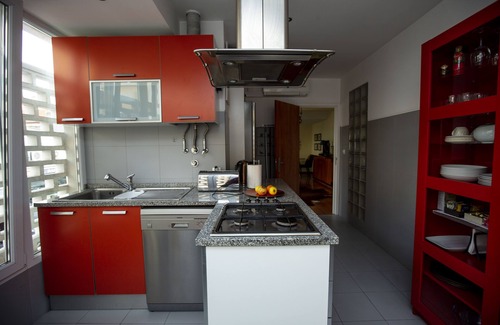 Santo Condestavel Apartment | Derouet 27 Guest House A cozy apartment in a cosmopolitan area of Lisbon